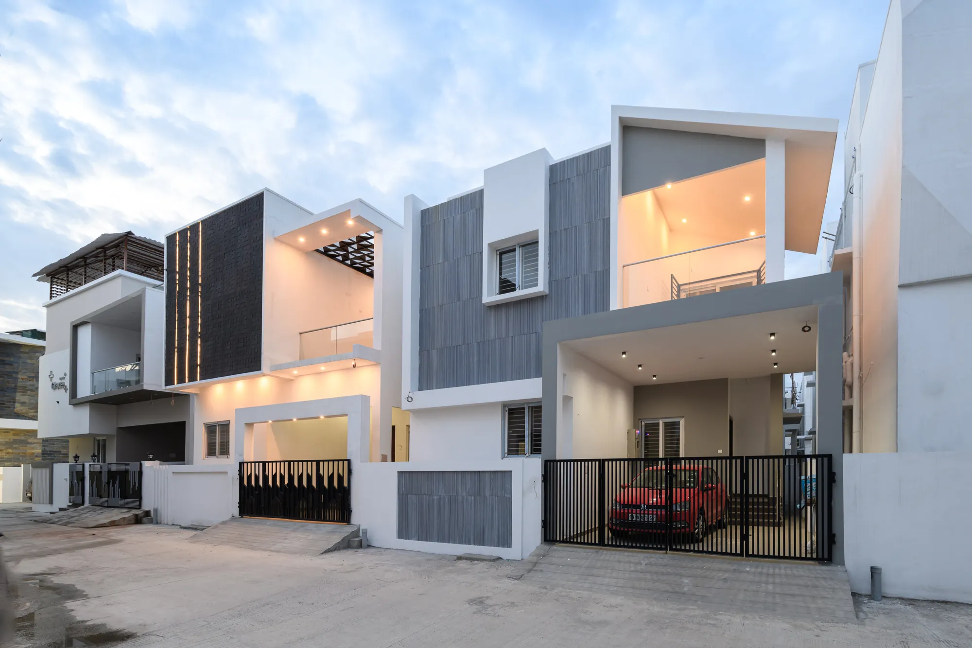CMN Garden — a luxury residence by Jehovah Builders, frame 6 of 13.