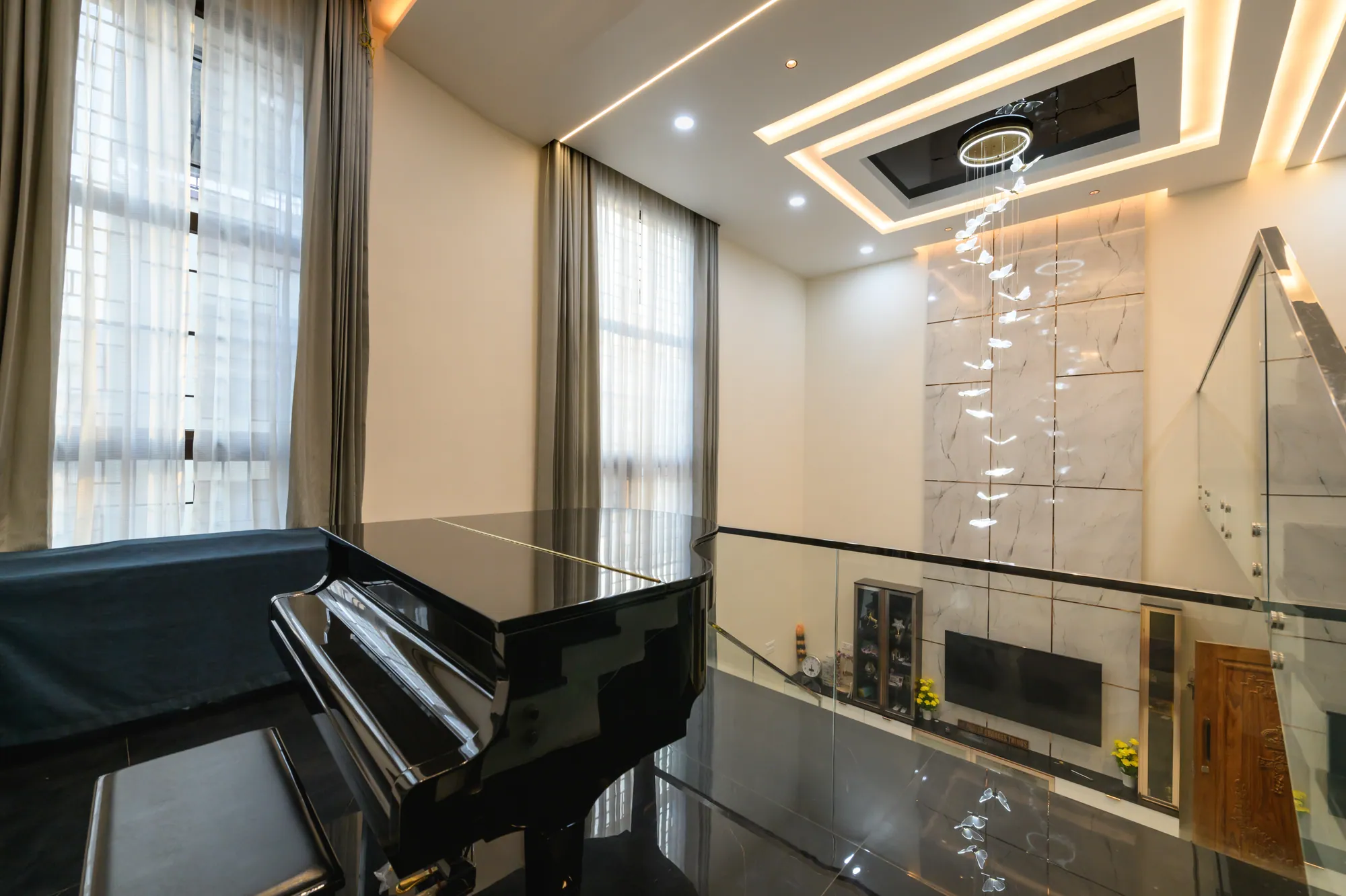 Nolumbur — a luxury residence by Jehovah Builders, frame 17 of 19.