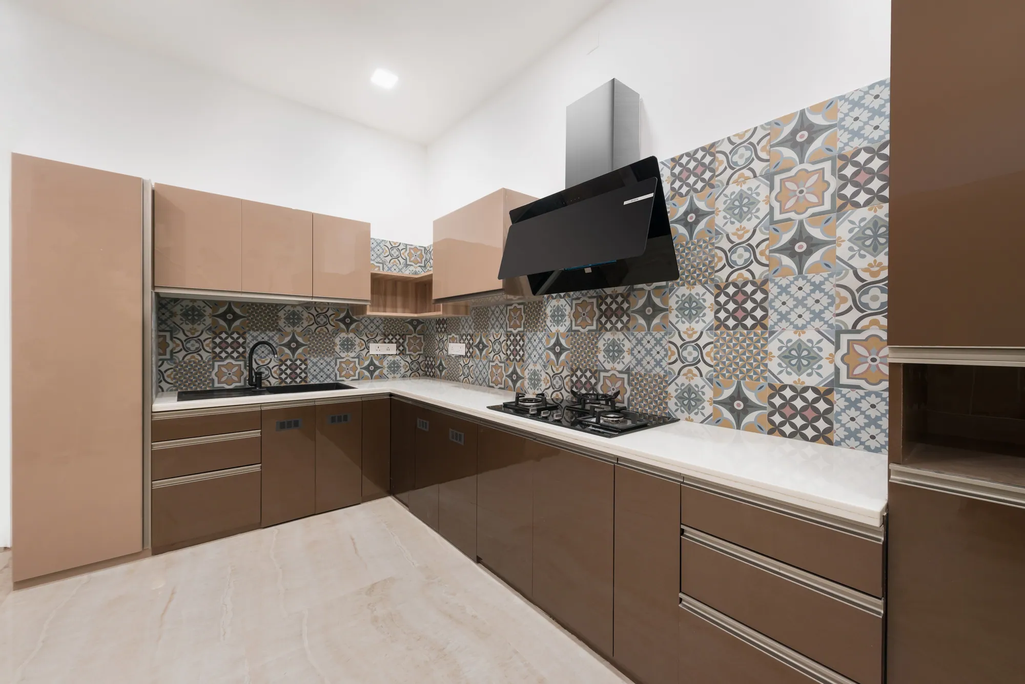 Mr. Aravind — a luxury residence by Jehovah Builders, frame 8 of 18.